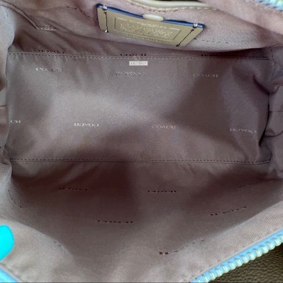 Coach Lora Carryall 30 Satchel Crossbody - Picture 9 of 12